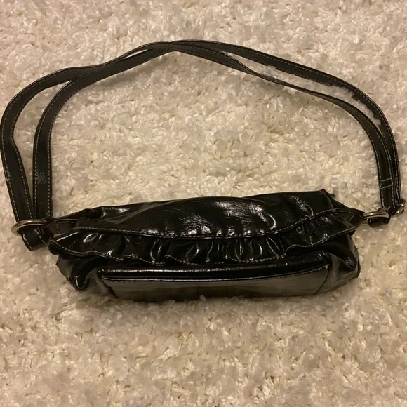 🌷GUC Strada Bag - Picture 1 of 6